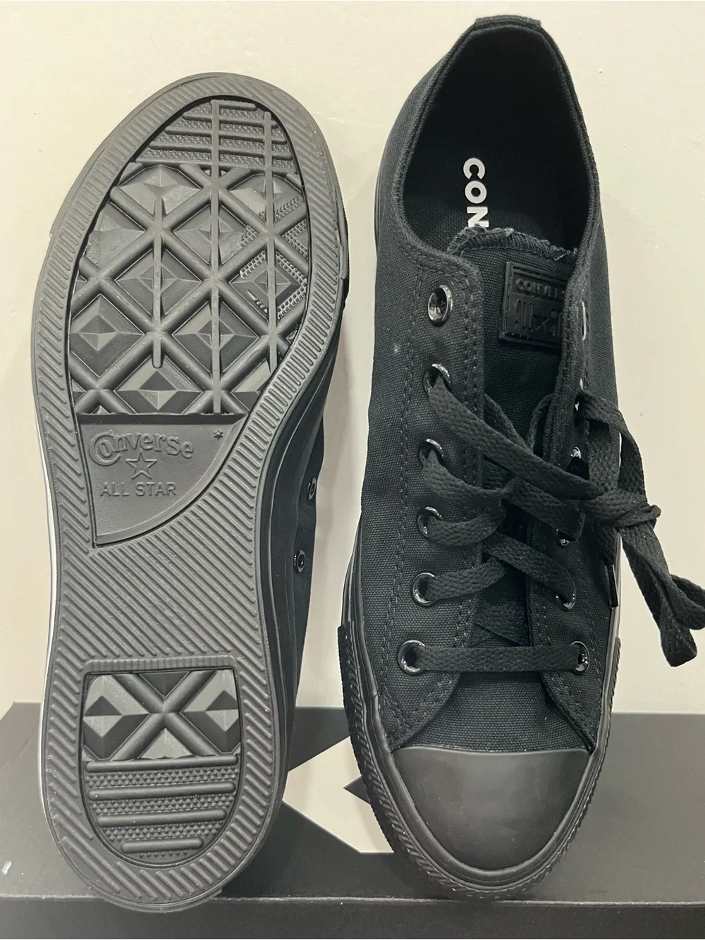Converse Black Low Top Canvas Sneakers - Picture 5 of 10